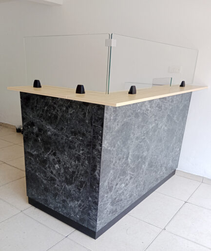 Recepciones y Mostradores Personalizados